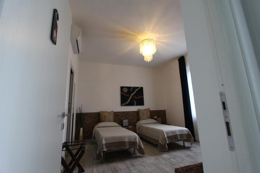 La Spezia Holidays' Rooms Екстериор снимка